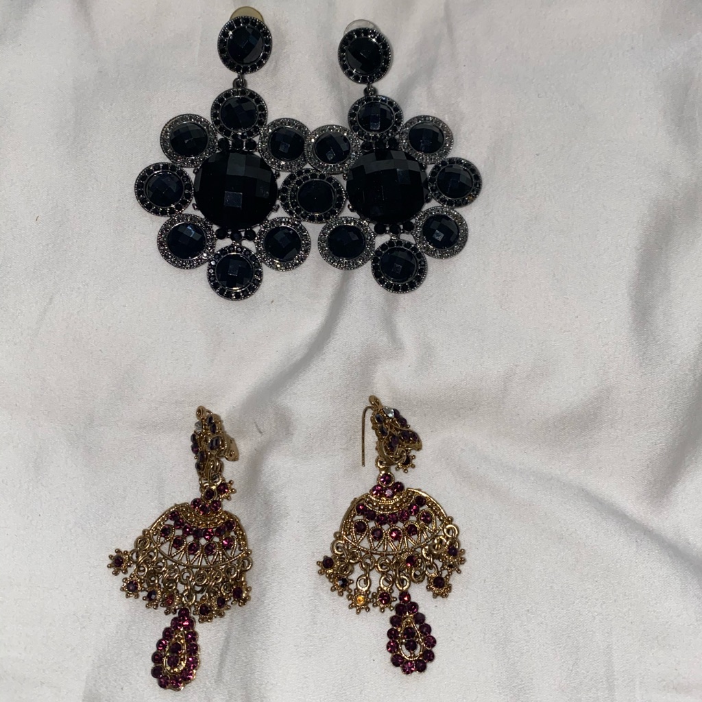 2pcs Beautiful Earrings